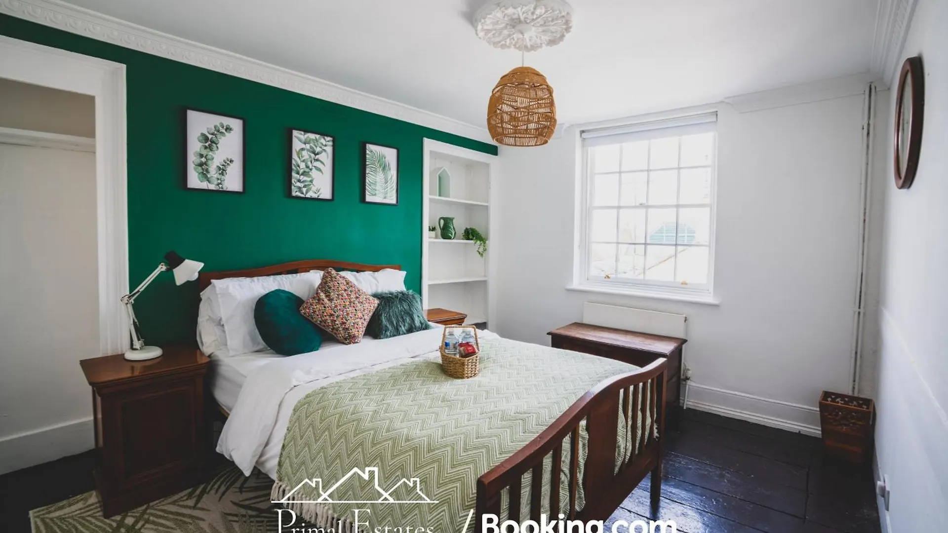 Three Bedroom Townhouse By Primal Estates Short Lets In Hove 0*,