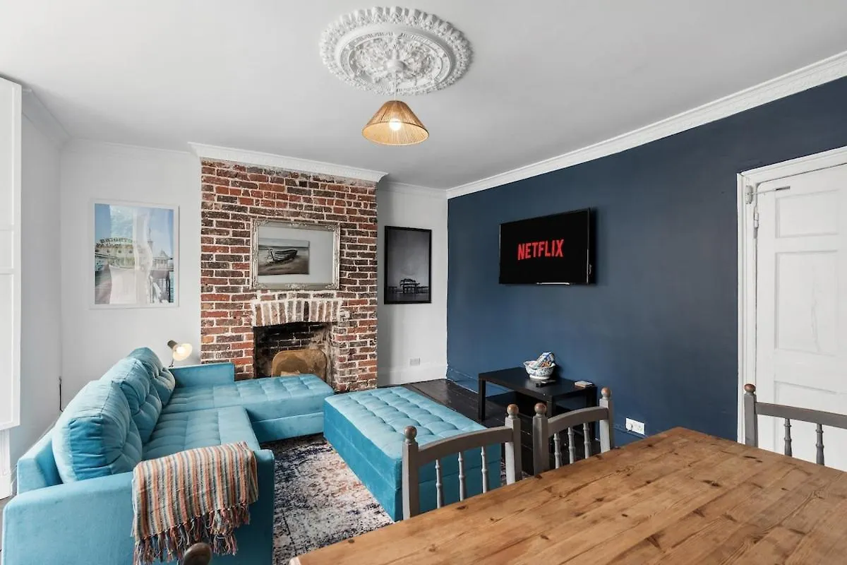 Appartement Three Bedroom Townhouse By Primal Estates Short Lets In Hove